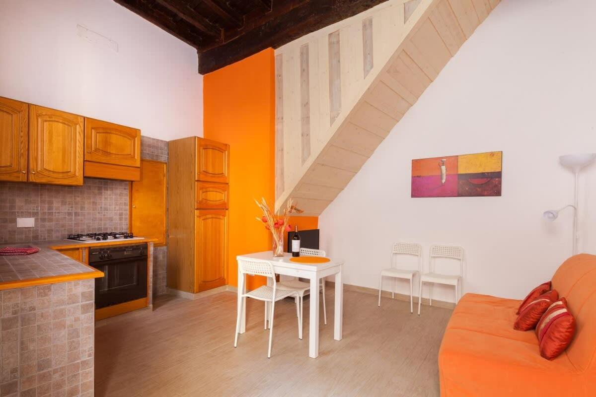 Boccanera A Trastevere Holiday Apartment Řím Exteriér fotografie